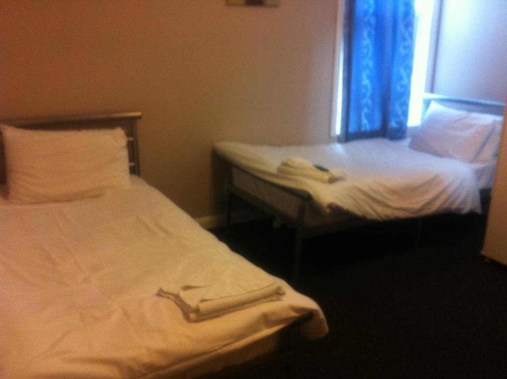 London Olympus Hotel Zimmer foto