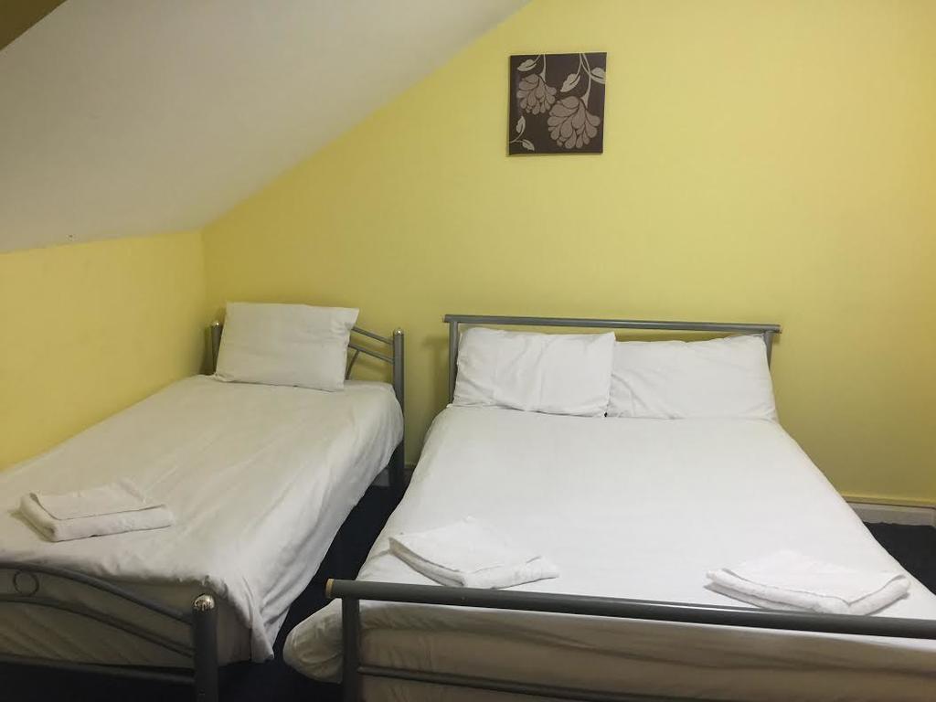 London Olympus Hotel Zimmer foto